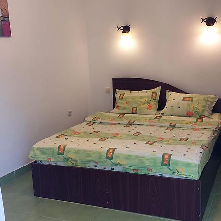 Vila Leonard Otel Costinești Dış mekan fotoğraf