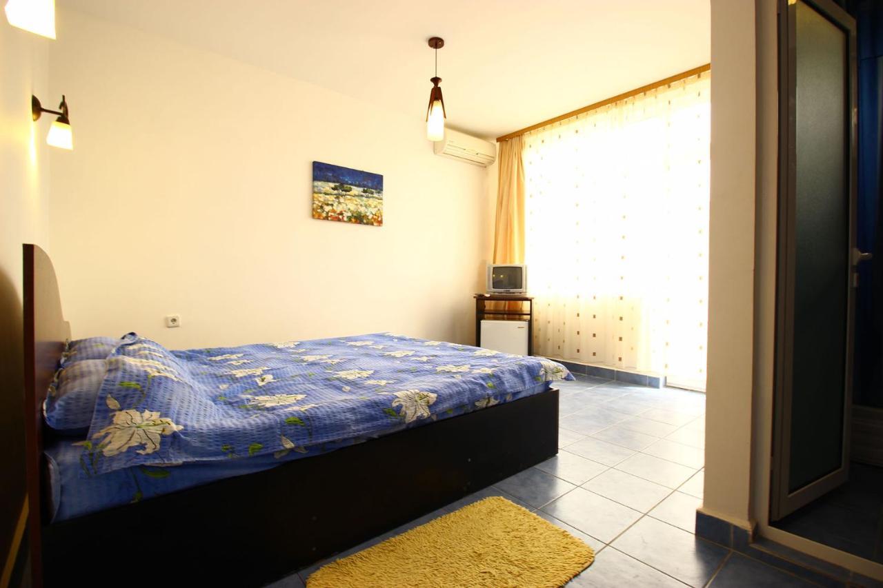Vila Leonard Otel Costinești Dış mekan fotoğraf